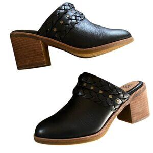 Sofft Solano Black Leather Clogs 7.5